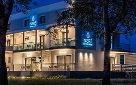 Nero Seascape Suites
